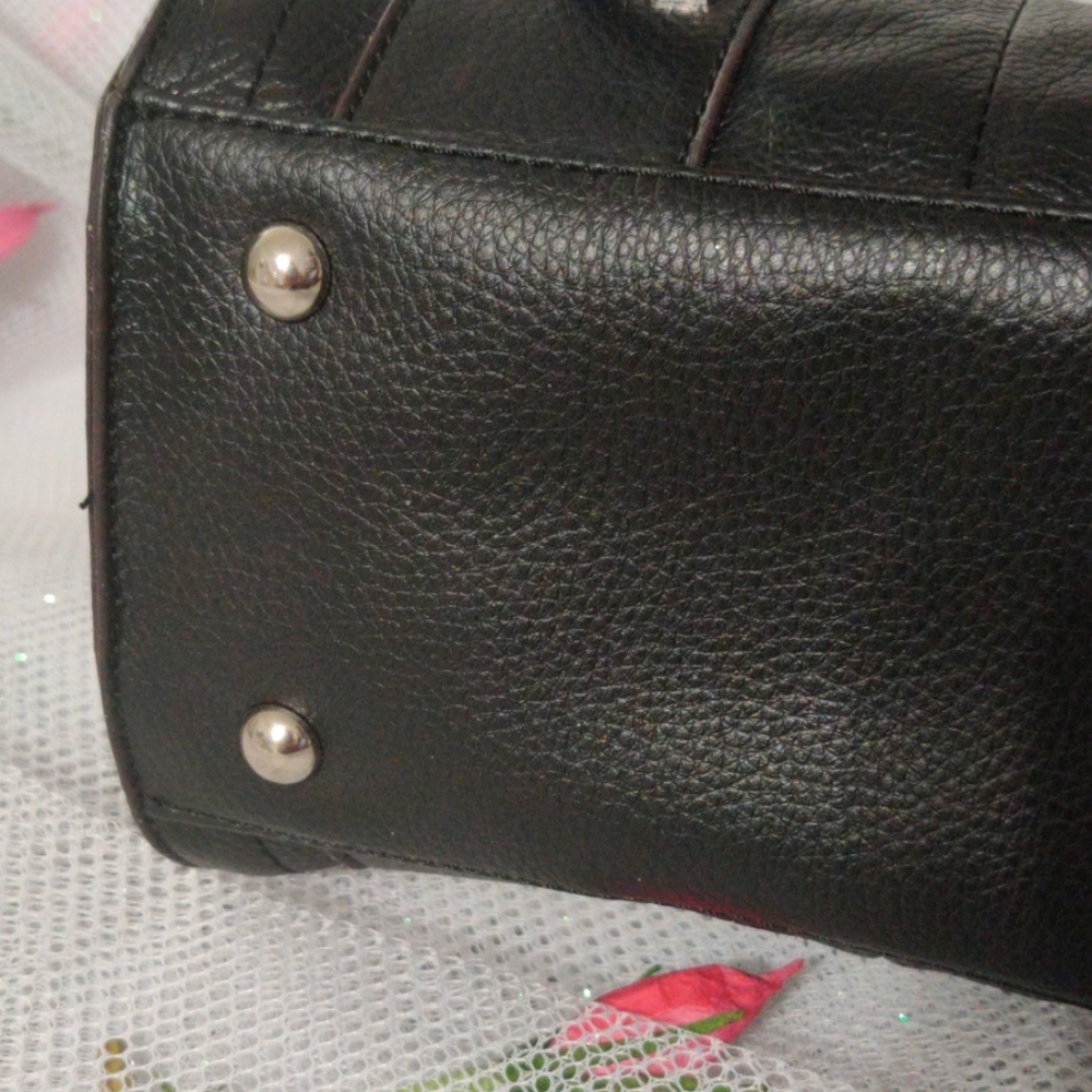 Handbag - Picture 3 of 6